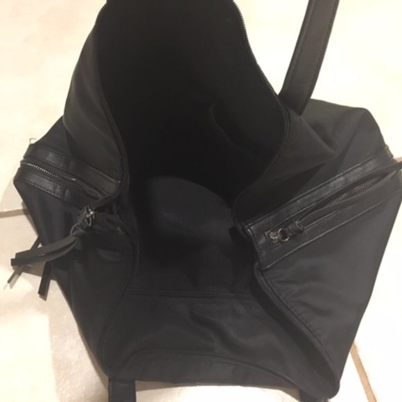 Botkier Nylon Black Polyester Lightweight Zip Tote Carry Bag 19"x12" - Picture 10 of 16